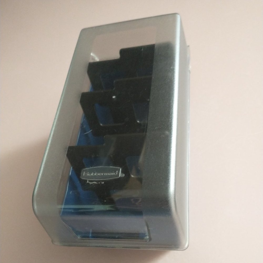 Rubbermaid Floppy Diskette Covered Holder 3.5"